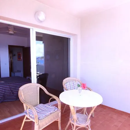 Guest house Velilla 2*