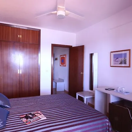 Guest house Velilla 2*