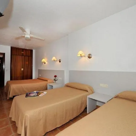 Guest house Velilla 2*