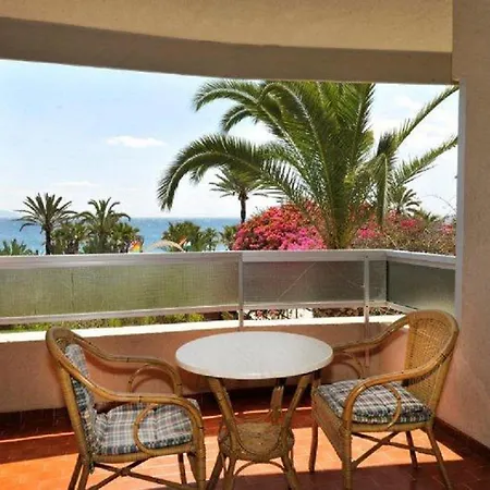 Velilla Гостевой дом 2*